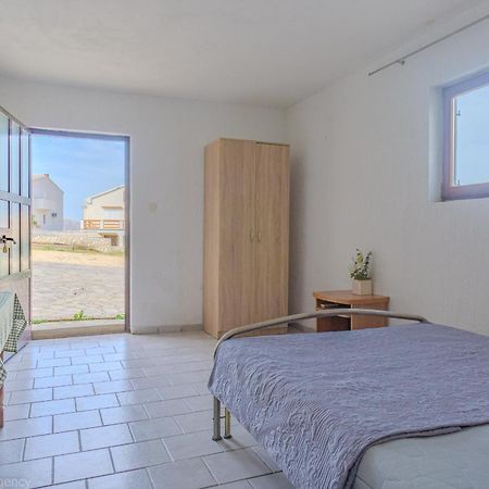 Apartamento Kob Orog Good Location With Sea Views And Modern Decor Metajna Exterior foto