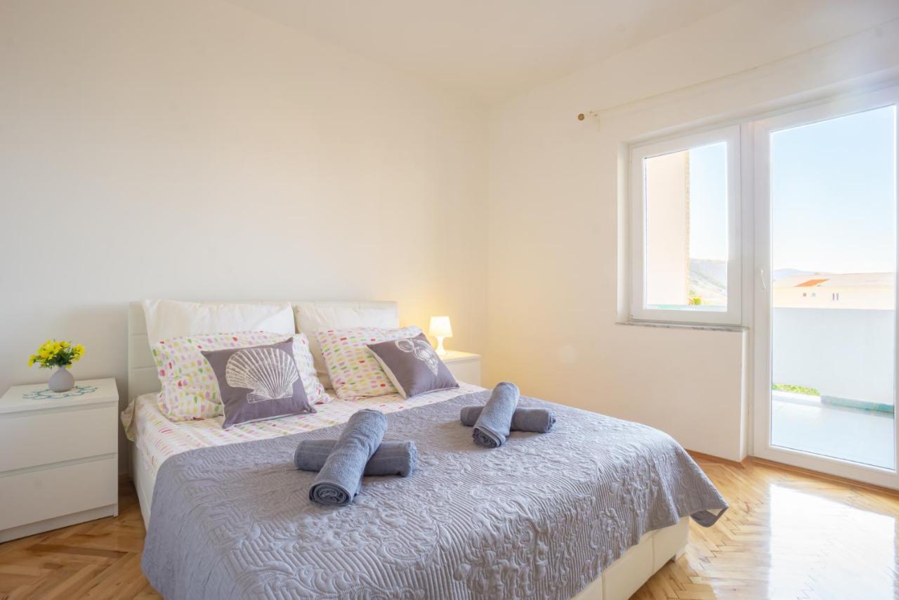 Apartamento Kob Orog Good Location With Sea Views And Modern Decor Metajna Exterior foto
