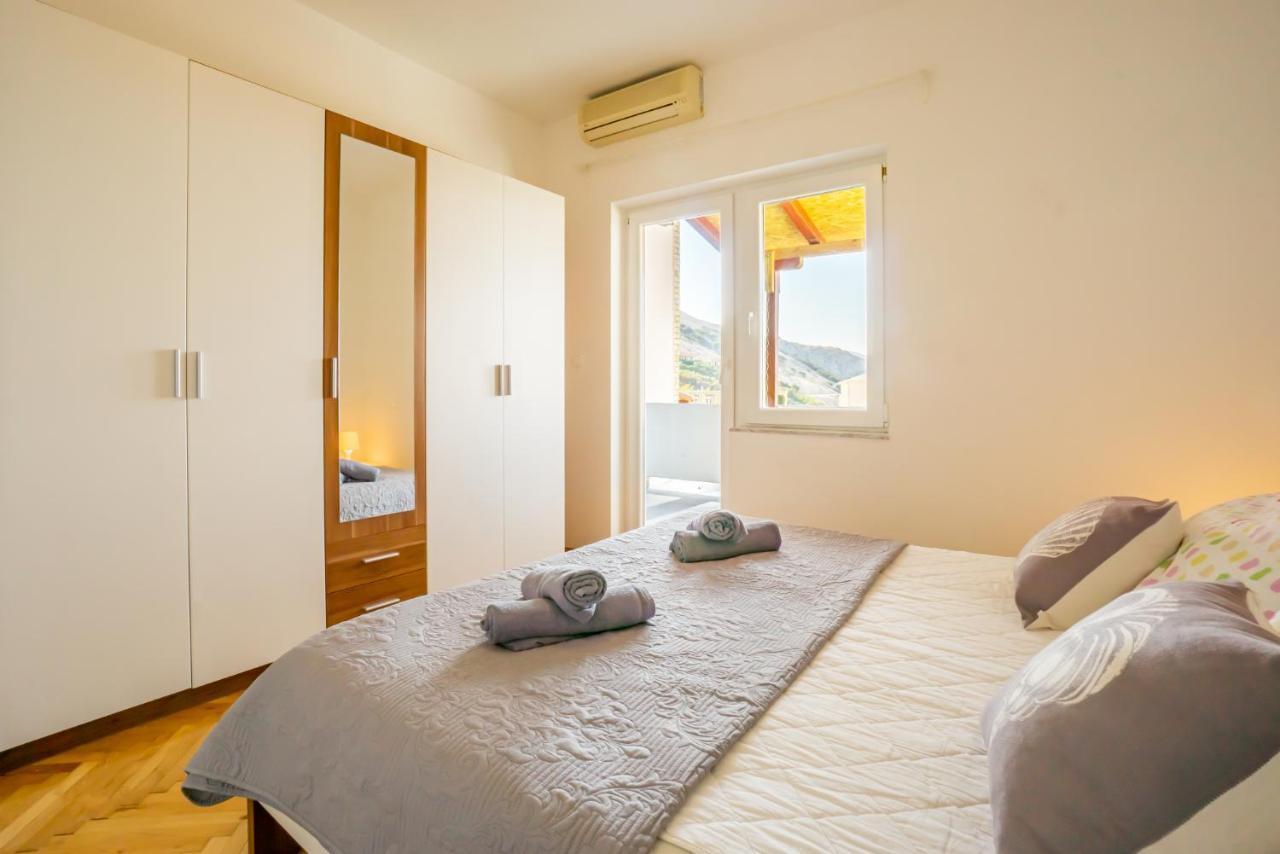 Apartamento Kob Orog Good Location With Sea Views And Modern Decor Metajna Exterior foto