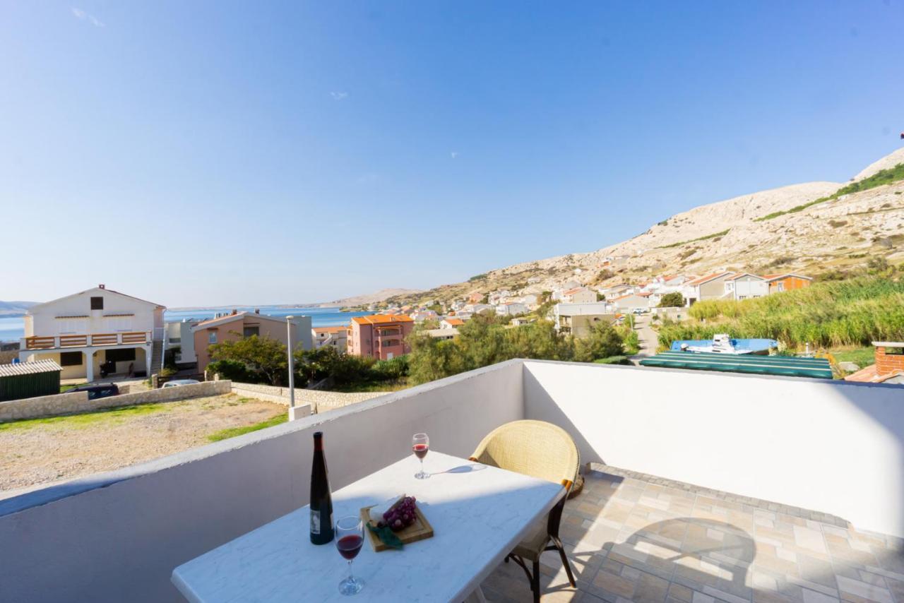 Apartamento Kob Orog Good Location With Sea Views And Modern Decor Metajna Exterior foto