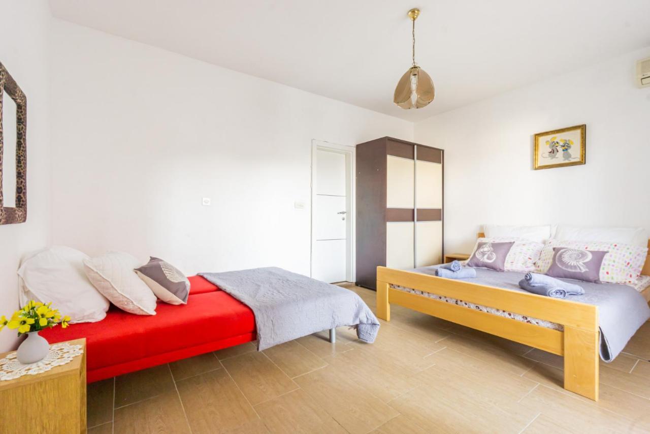 Apartamento Kob Orog Good Location With Sea Views And Modern Decor Metajna Exterior foto