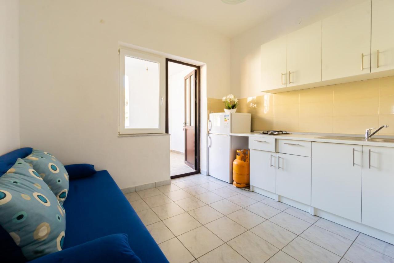 Apartamento Kob Orog Good Location With Sea Views And Modern Decor Metajna Exterior foto