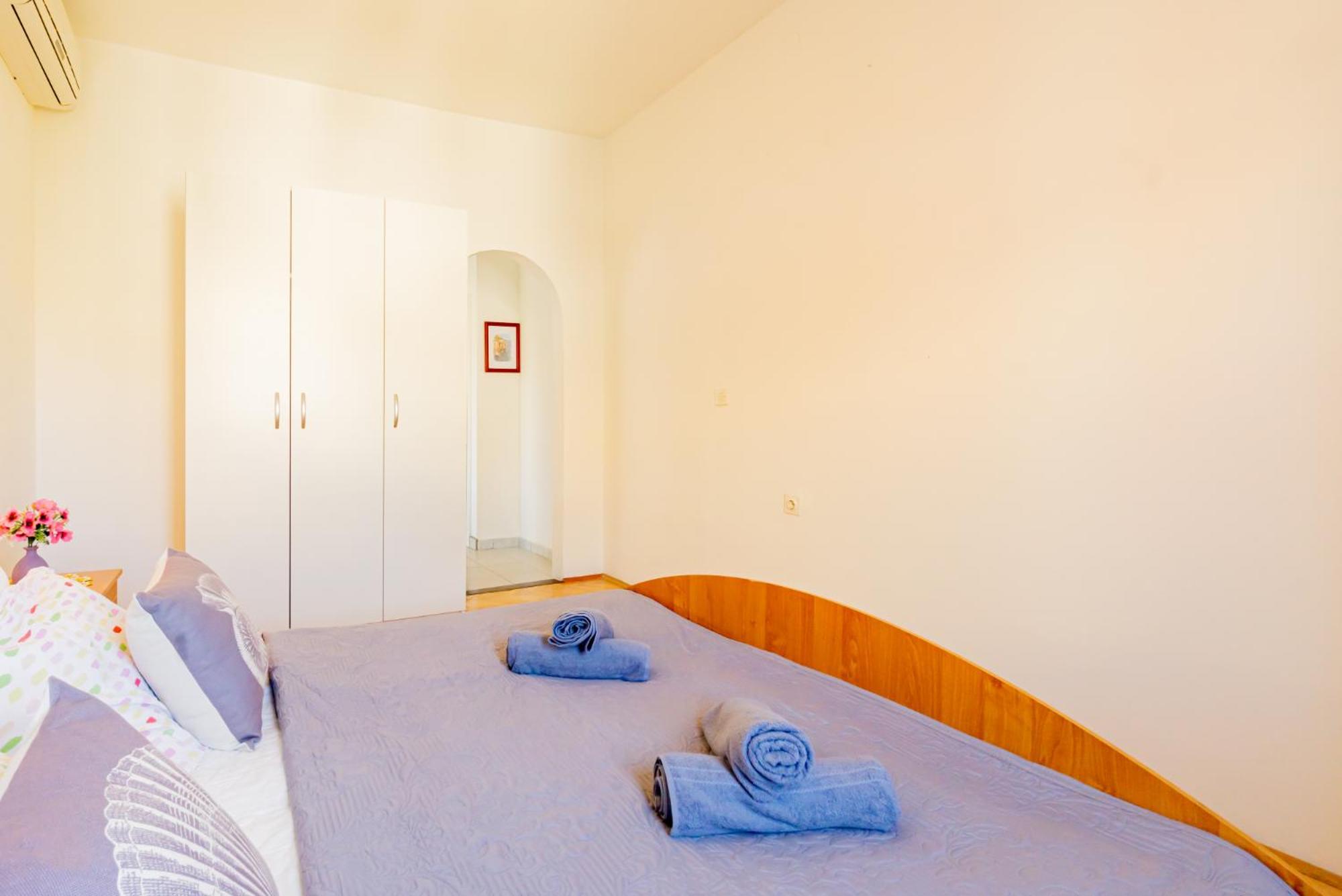 Apartamento Kob Orog Good Location With Sea Views And Modern Decor Metajna Habitación foto